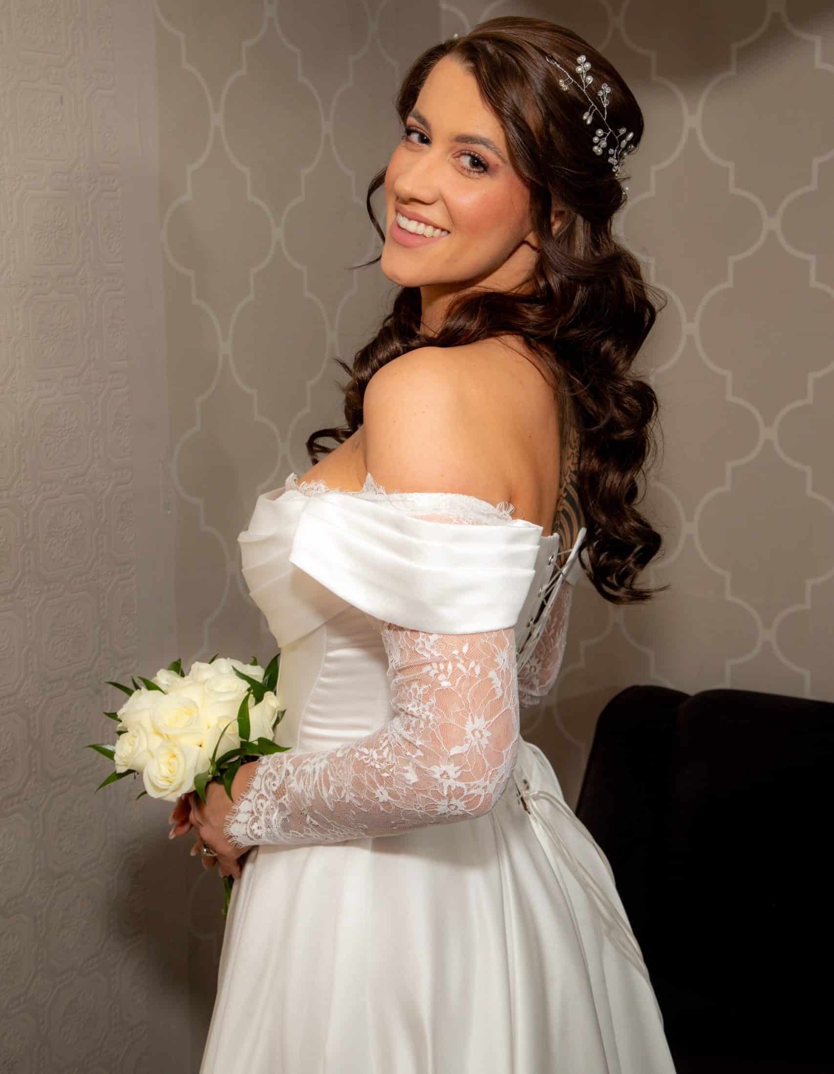 Affordable bridal gown rental Las Vegas wedding chapel