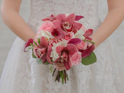 custom floral arrangements for Las Vegas weddings